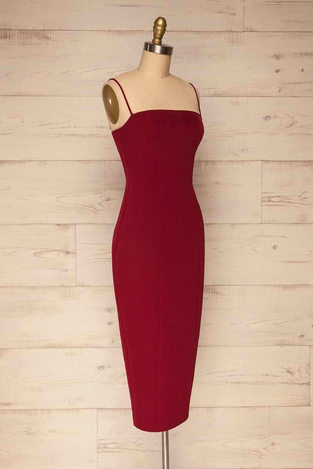 Kavala Burgundy Fitted Midi Dress | La ...